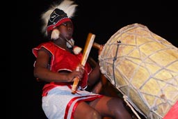 Doundoun drumming girl, Djembe d'or Festival, Conakry Guinea, Guinee.