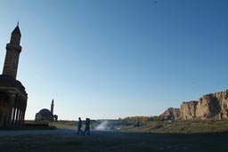 BBQ on the former Armenian/Turkish civil war battlegrounds, the place of the siege of Van, during WW1.