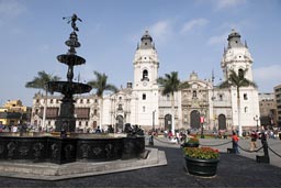 Plaza de armas, Lima, fountain and cathedral.