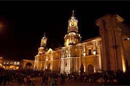 Cathedral Arequipa, night.