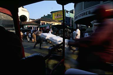 Colombo Pettah, busy street