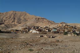Village below al-Qurnah/al-Qurn.