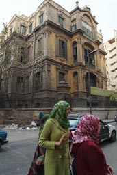 Muslim women, old house, Cairo.