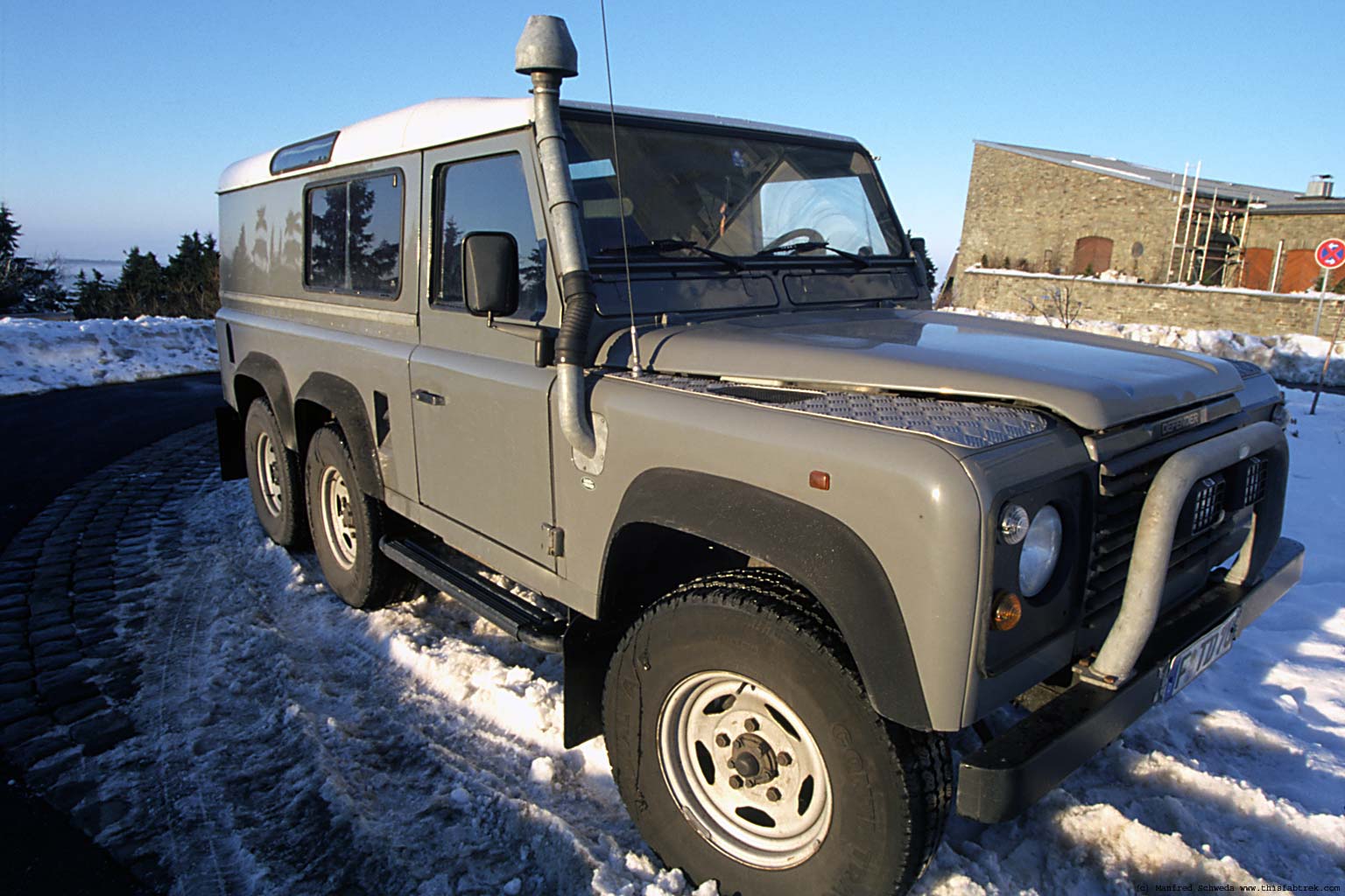 Photography and Journey. Foley 6x6 130 Land Rover Defender.